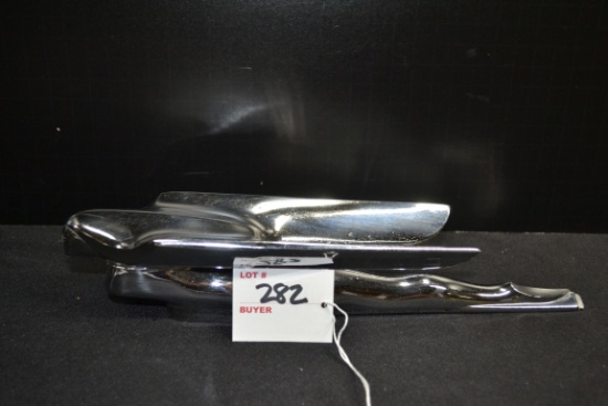 1940s Nash Flying Lady Hood Ornament