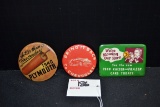 Group of 3 - 1940s Advertising Buttons