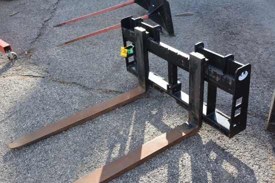 Skid Steer Pallet Fork