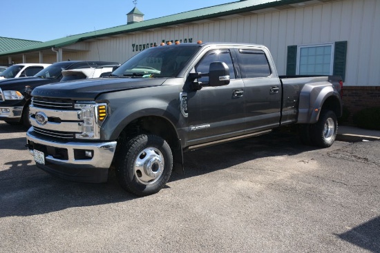 2019 Ford F350, Long Bed, Dually, 112,000 Miles, Charcoal Gray In Color, 4x4, 6.7L Powerstroke, Auto
