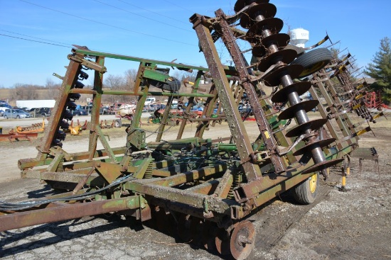 John Deere 722 Mulch Finisher, New Hoses, Good Tires, Needs Blades and Some Shovels, 5 Bar Harrow