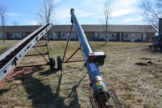 30'x10" Truck Auger, PTO Drive, Like New Flighting