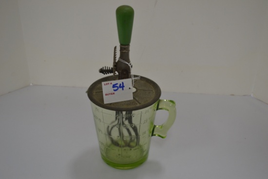 Vintage Green Uranium Glass Measure w/Mixer