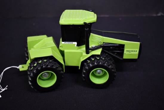 Scale Models Steiger Panther Tractor; 1:32 Scale