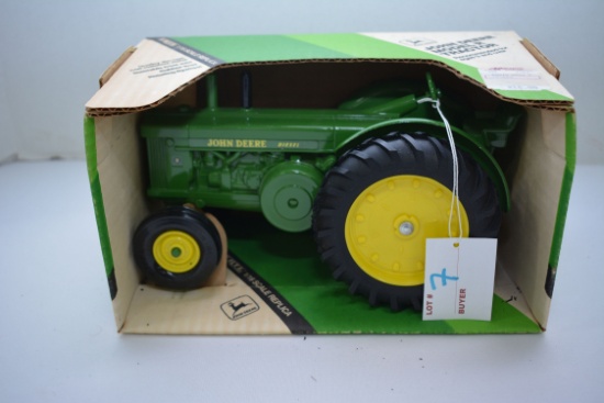 Ertl John Deere Model R Tractor; 1:16 Scale; NIB