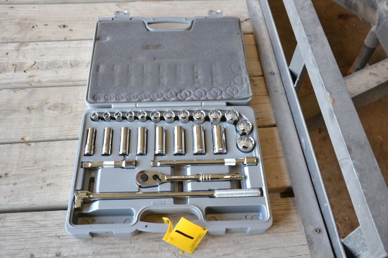 John Deere 1/2 Drive SAE Set, NIB