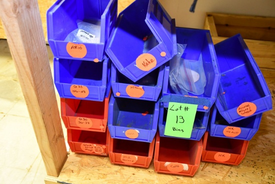 1 Lot of 14 AkroBins Plastic Storage Bins