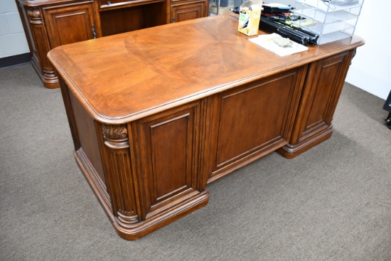 Set of Office Credenza w/Upper Storage Cabinets and Shelves, 2-Drawer, and 2 Lower Storage; 75"Wx25"