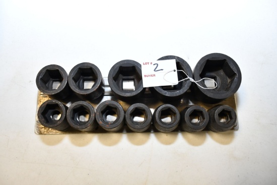 Armstrong 12-Piece Metric Impact Socket Set; 1" Drive