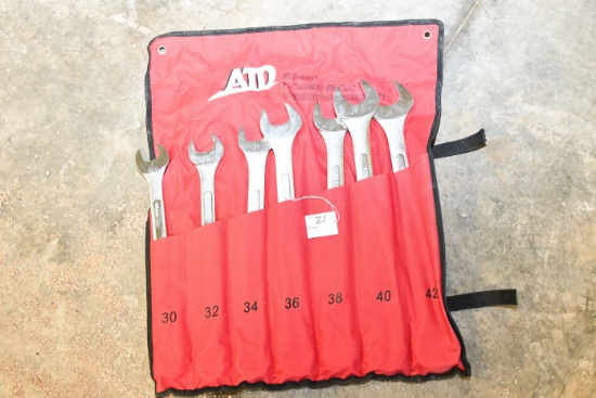 ADT 7-Piece Jumbo Metric Combination Wrench Set