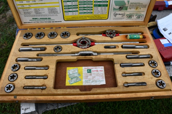 Ace Professional Tap and Die Set