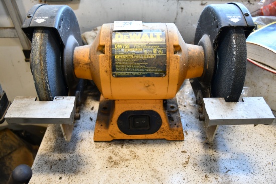 DeWalt 8" Dual Wheel Bench Grinder
