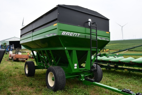 Brent 744 Gravity Wagon w/Rollover Tarp, Sight Windows, Light Package, Brakes, Rear Hitch, Michelin