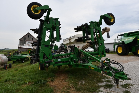 John Deere 2510H 15-Knife High Speed Anhydrous Toolbar, 20 Weights, Dual Feed Line Compatible, Dual