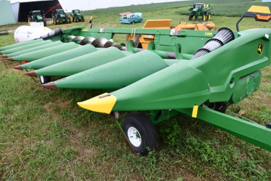 2021 John Deere CR8 8-Row Rigid Corn Head w/Poly Snouts, Single Drive, Row Sense, 3 Header Height Se