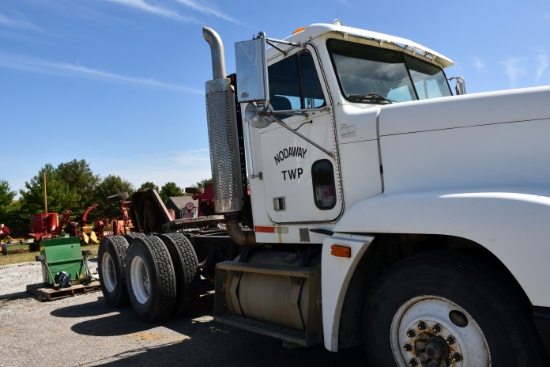 1998 Freightliner, Detriot 60 Series Engine, 10 Speed, Air Works, 11R22.5 Tires @ 95%, Shows 49,055