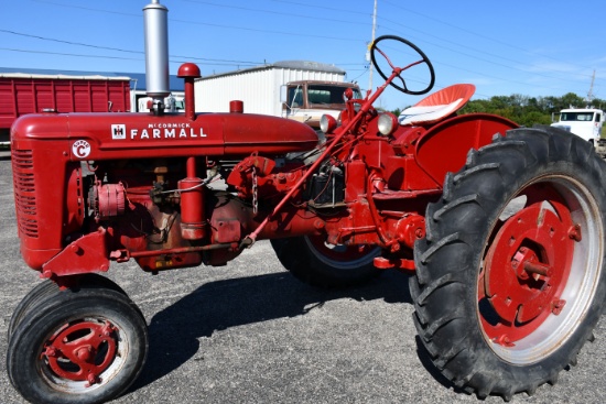IHC Super C, Excellent Paint, Runs Good, 11.2-36/10/36 Rear Tires @ 100% With Cracking, 1 Set Rear W