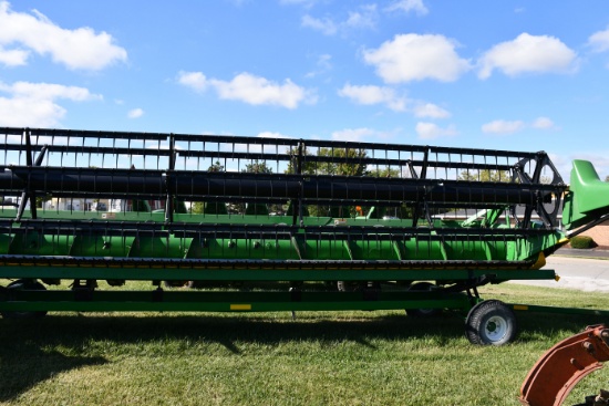 2012 John Deere 625F Bean Head, Hydraflex, Good Stainless Floor, Good Sections and Guards, Good Poly