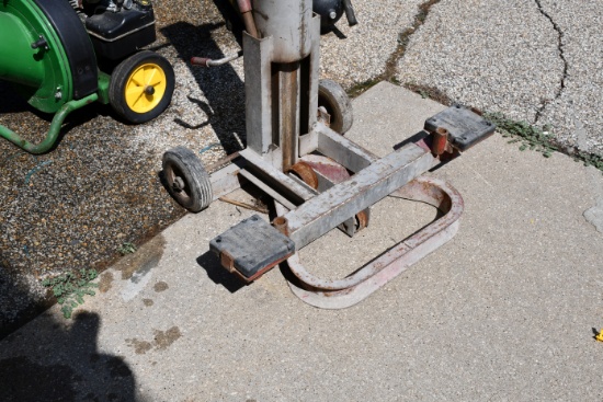 Gray Car Jack, Good Shape