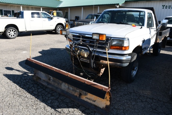 1997 Ford F350, 7.3L Diesel, Shows 200771 Miles, New Transmission and Transfer Case, Cloth Interior,