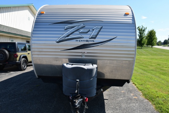 2014 Cross Roads Z1 Camper Trailer, Bumper Hitch, Model ZT302KB, 1 Slide Out, 30A, 2nd Owner, Sleeps