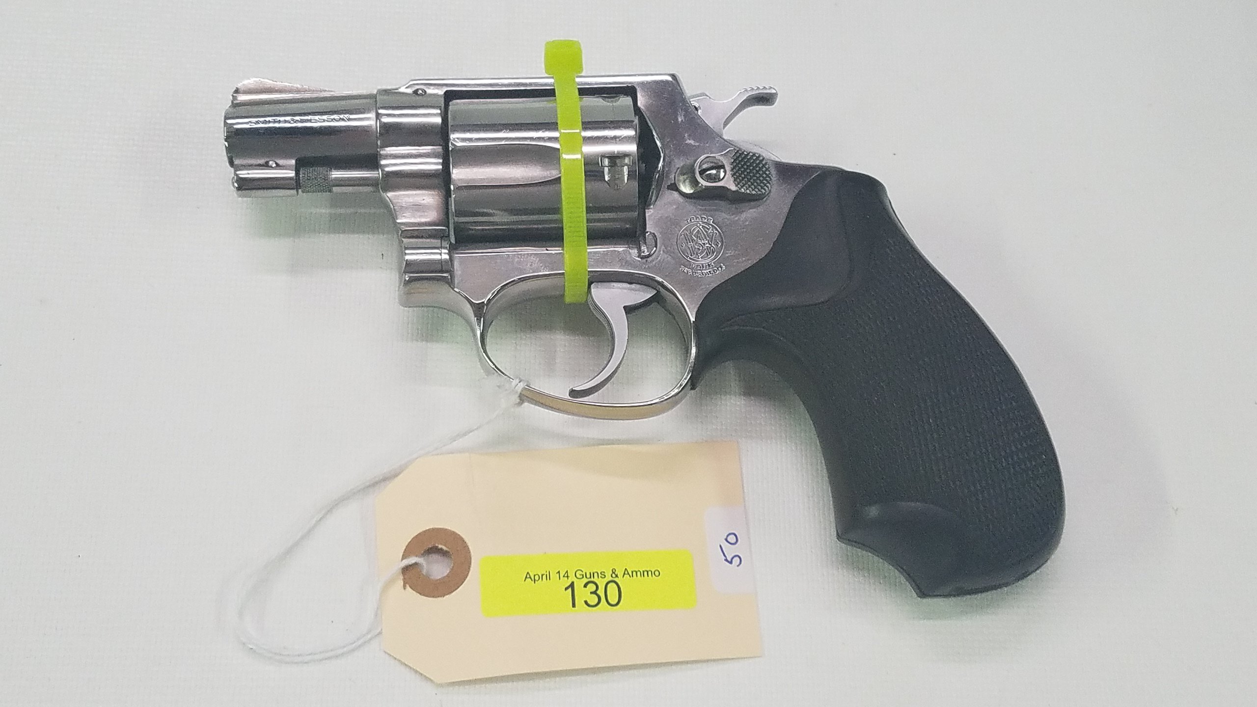 SMITH & WESSON, S&W, MODEL 60 CHIEFS SPECIAL, .38 | Proxibid