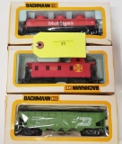 THREE (3) PIECE LOT BACHMANN HOPPER, CABOOSE & TRIPLE DOME TANKER W/ BOXES