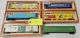 LOT OF SIX (6) TYCO HO SCALE REEFERS, HOPPERS AND BOXCARS W/ BOXES