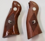 TWO (2) RUGER FACTORY SECURITY SIX WALNUT GRIPS W/ SCREWS