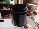Cuisinart 6-Quart Electric Pressure Cooker - Complete With Booklet