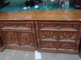 Nice Classic-Style Wooden Dresser