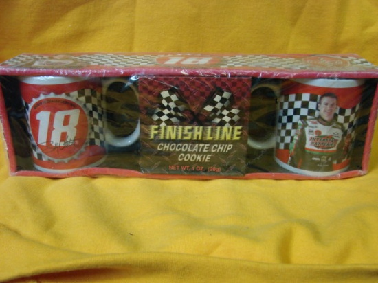 2004 Coca-Cola Nascar Two Mug Set #18 Bobby Labonte