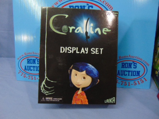 Laika Coraline Display and Figure Set - New in Box