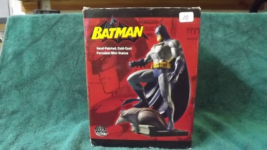 DC Direct Batman Hand-Painted, Cold-Cast Porcelin Mini-Statue. 6 1/2"x4"x5"