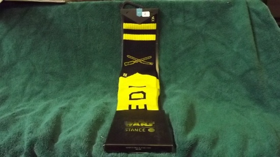 New Star Wars Jedi Stance Socks In Package. Size Large Fits 9-12. $20 Retail