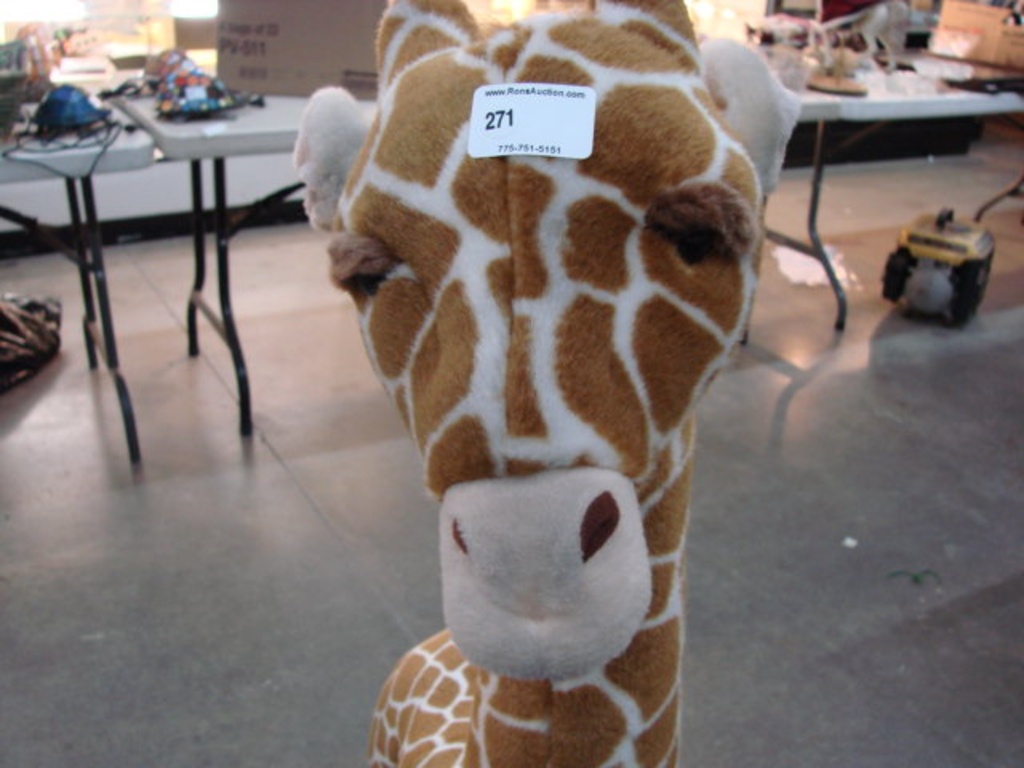 Fao Schwarz Giant Giraffe