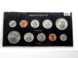 1983 P & D 10-Coin US Souvenir Mint Set in holder