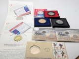 Mix: 3 Bicentennial Medals in holders (Washington, Adams, Horatio Gates); 1975 Bicentennial 1st Day