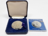2 Royal Medallions look like Silver: 1982 Royal Birth 44mm boxed; 1986 Andrew/Fergie Wedding