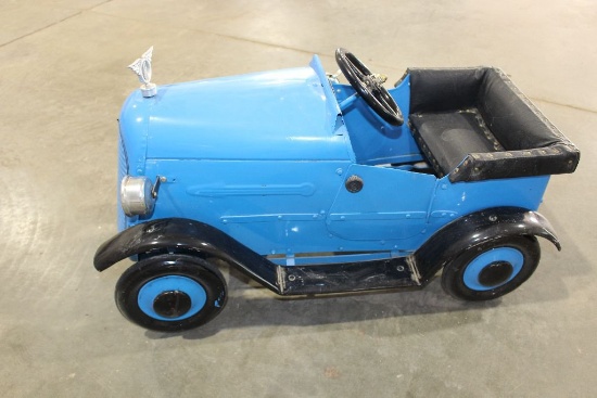 Garton Tin Lizzy pedal car, left side door, 32" long x 14" wide x 15" high,