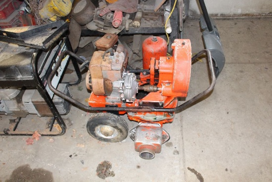 Midland trash pump, 3", model 33-4002, sn 043632, good condition, works great.