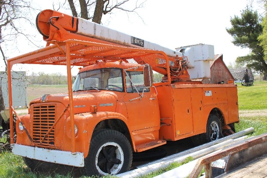 1976 International Hi-Ranger bucket truck, vin 10662CH821485,  miles on odo