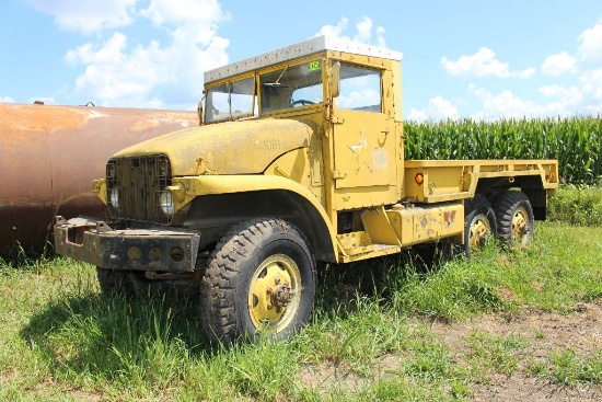 1952 GMC 6X6 off road truck, sn 1354, NO TITLE or REGISTRATION, ran, front