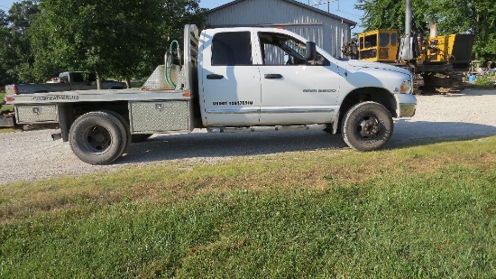 2005 Dodge Ram 3500 ST,