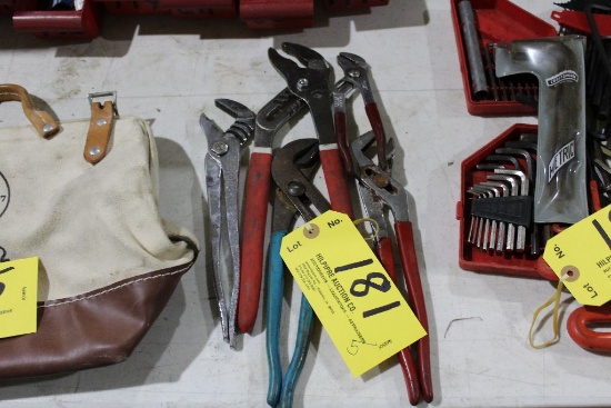 (5) Grip wrenches.