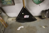 Poly leaf rake.