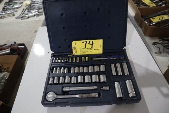 Socket set.