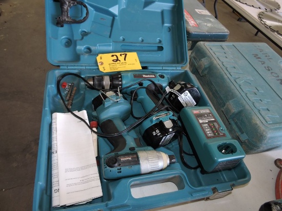 Makita drill set w/chargers.