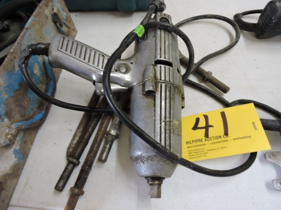 Thor electric 1/4" impact.
