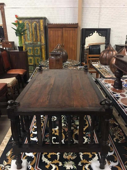 WOODEN COFFEE TABLE